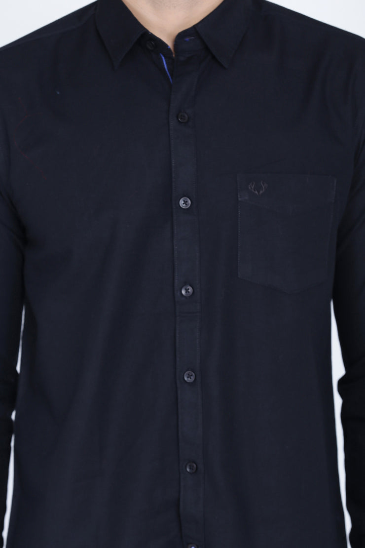 Black Cotton Plain Slim Fit Casual Shirt