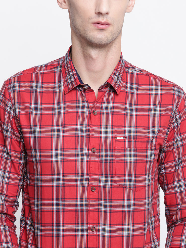 Red Checkered Regular fit Spread Colllar Cotton Shirt